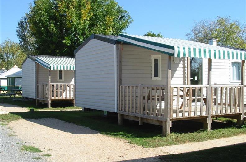 Camping Du Lac De Сожон Екстер'єр фото